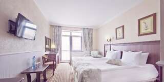 Гостиница Довиль Hotel&SPA All Inclusive Анапа Стандартный двухместный номер с 1 кроватью-2